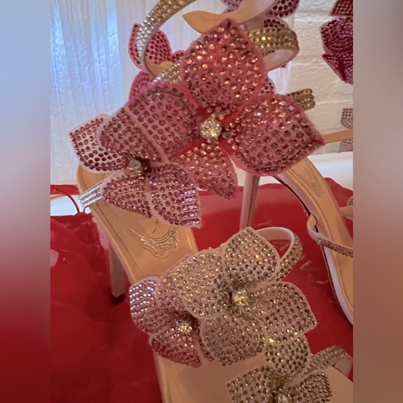Rene Caovilla - Floaraine Crystal Ankle Wrap Sandals (Pink Fuxia) UNWORN - sz 35 - Picture 2 of 4